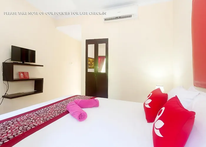 Zen Taman Baruna Pensión 2*